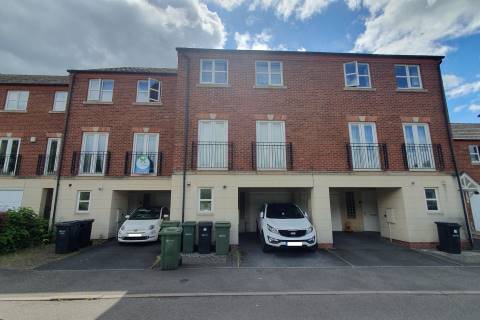 Property for auction in Worcestershire