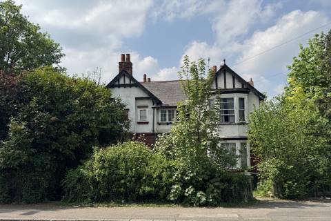 Property for auction in Buckinghamshire