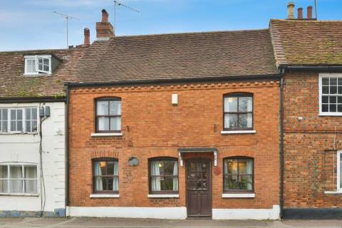 Property for auction in Buckinghamshire