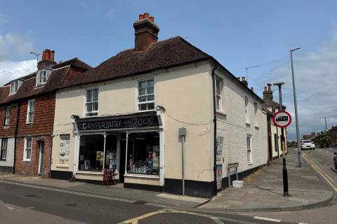 Property for auction in Kent