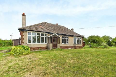 Property for auction in Avon