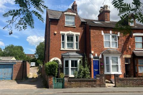 Property for auction in Leicestershire