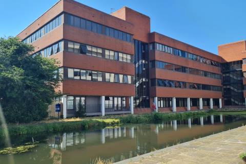Property for auction in Buckinghamshire