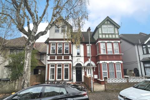 Property for auction in Bedfordshire