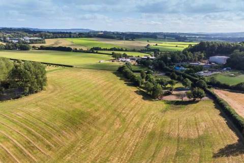 Property for auction in Somerset