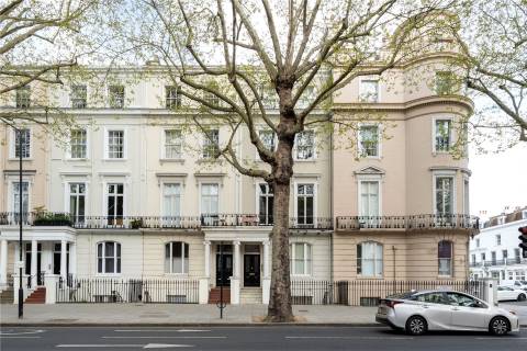 Property for auction in London