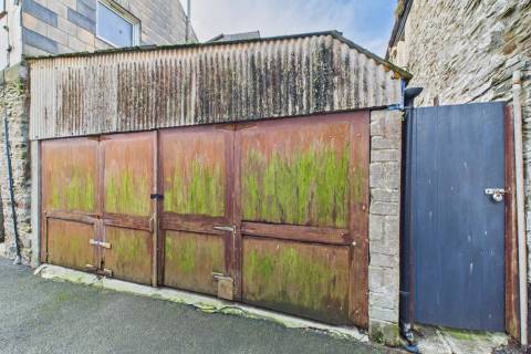 Property for auction in Cornwall