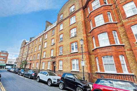 Property for auction in London