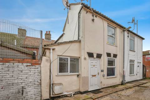 Property for auction in Norfolk