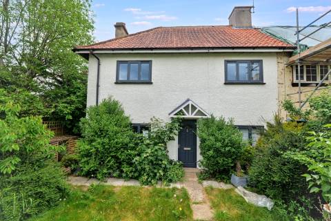 Property for auction in Oxfordshire