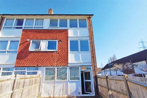 Property for auction in Surrey