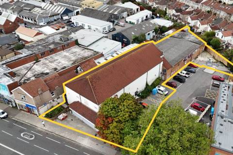 Property for auction in Avon