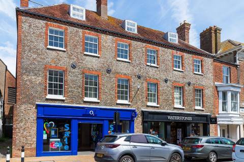 Property for auction in Isle of Wight