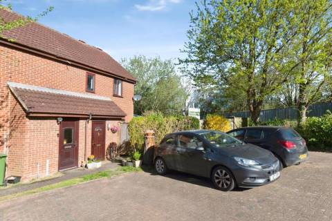Property for auction in Surrey