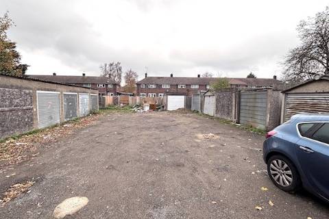 Property for auction in Berkshire