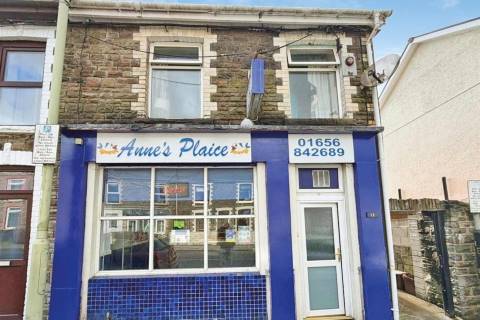 Property for auction in Mid Glamorgan