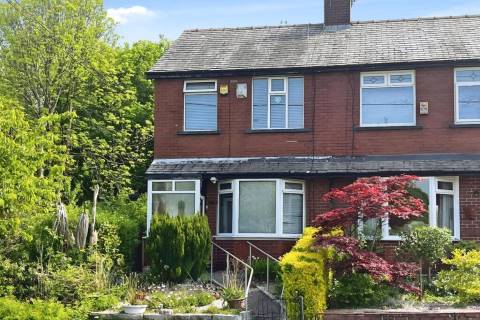 Property for auction in Derbyshire