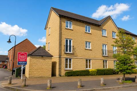 Property for auction in Avon