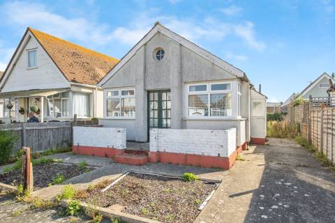 Property for auction in Essex