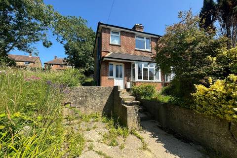 Property for auction in Isle of Wight
