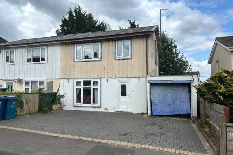 Property for auction in Oxfordshire