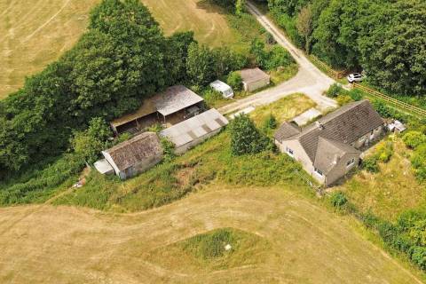 Property for auction in Derbyshire