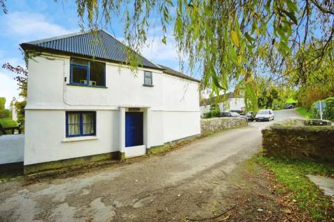 Property for auction in Cornwall