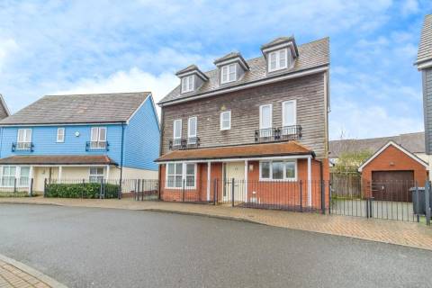 Property for auction in Buckinghamshire