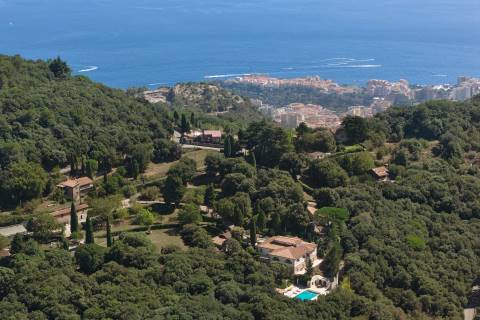 Property for auction in Côte d'Azur