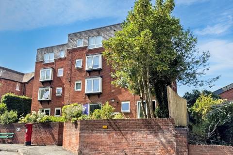 Property for auction in Worcestershire