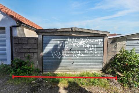 Property for auction in Avon