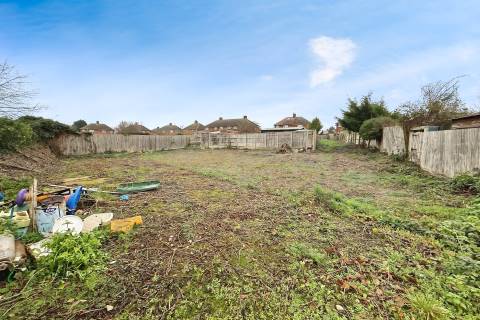 Property for auction in Warwickshire