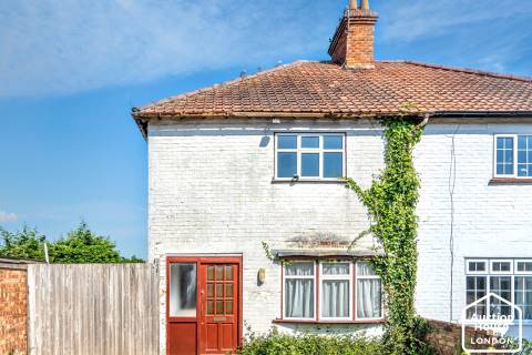 Property for auction in Surrey