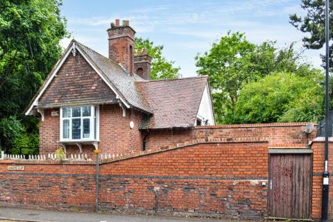 Property for auction in West Midlands