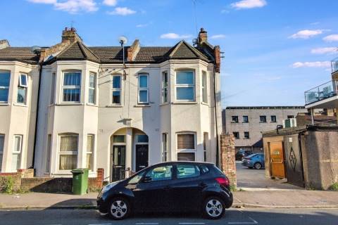 Property for auction in London