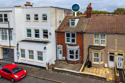 Property for auction in Avon