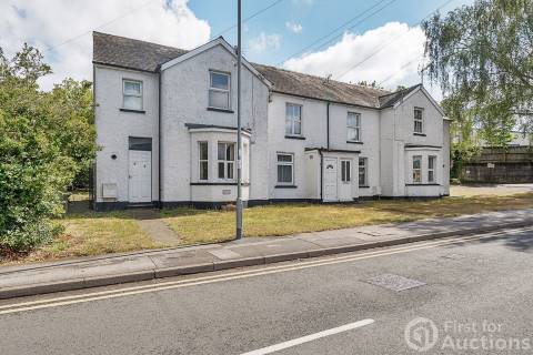 Property for auction in Berkshire