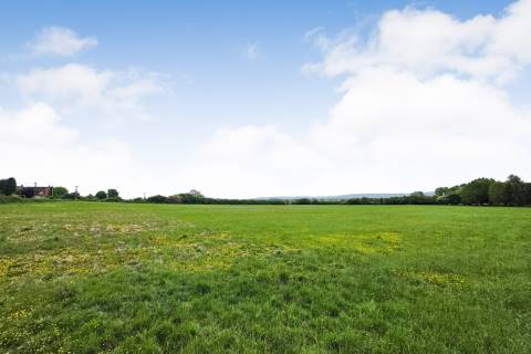 Property for auction in Buckinghamshire