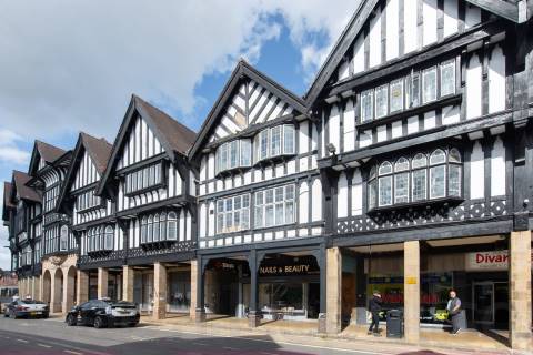 Property for auction in Derbyshire