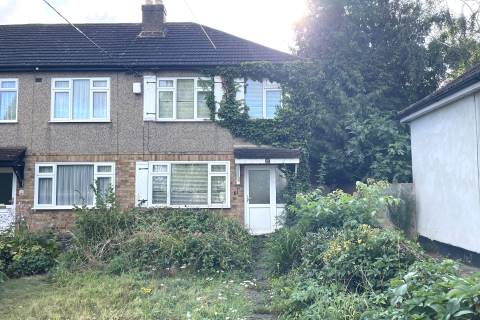 Property for auction in Essex