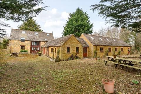 Property for auction in Worcestershire