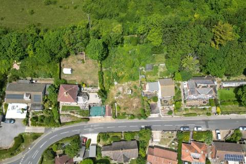 Property for auction in Isle of Wight