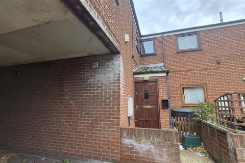 Property for auction in Essex