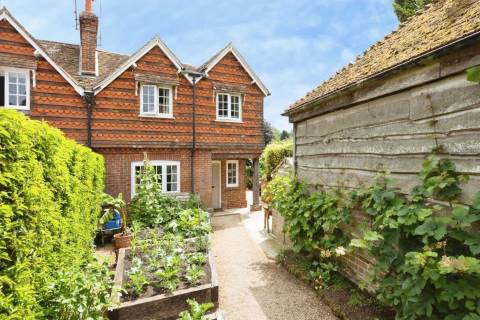 Property for auction in Surrey