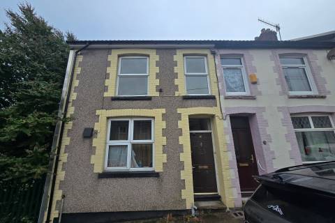 Property for auction in Mid Glamorgan