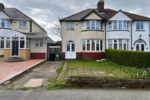 Property for auction in West Midlands