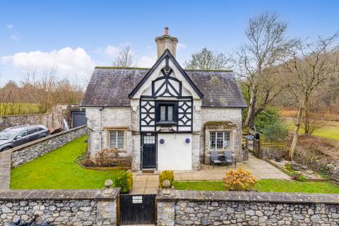 Property for auction in Devon