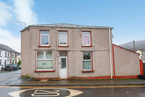Property for auction in Mid Glamorgan