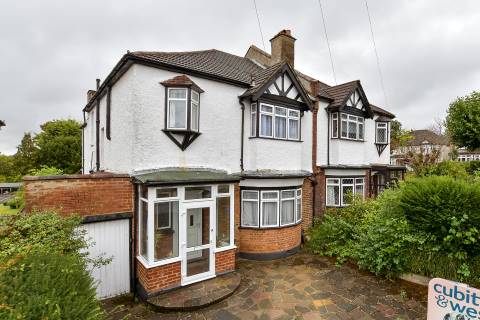 Property for auction in Surrey