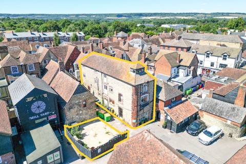 Property for auction in Kent